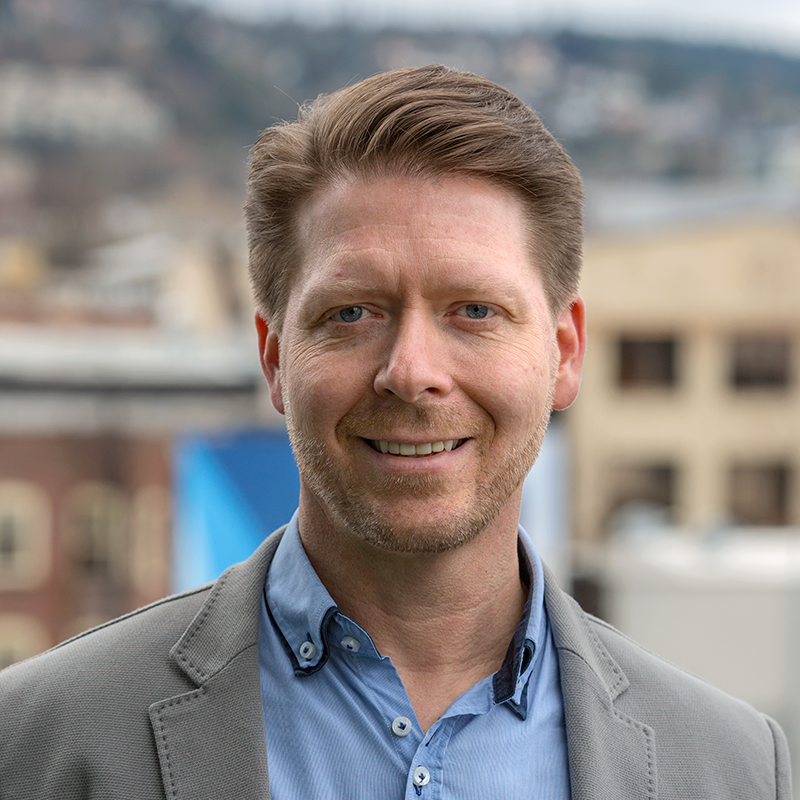 JeremyG_Jiver_Portr_Web_Sq